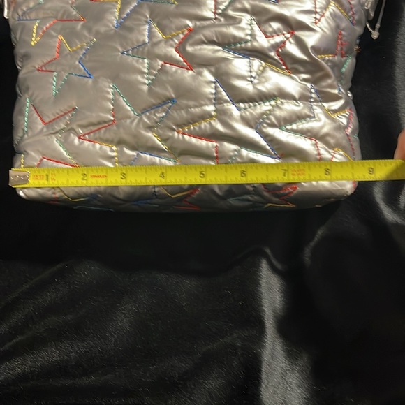 NWT Rainbow Strap Quilted Crossbody bag - Picture 9 of 12